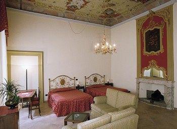 Hotel La Luna لوكا المظهر الخارجي الصورة
