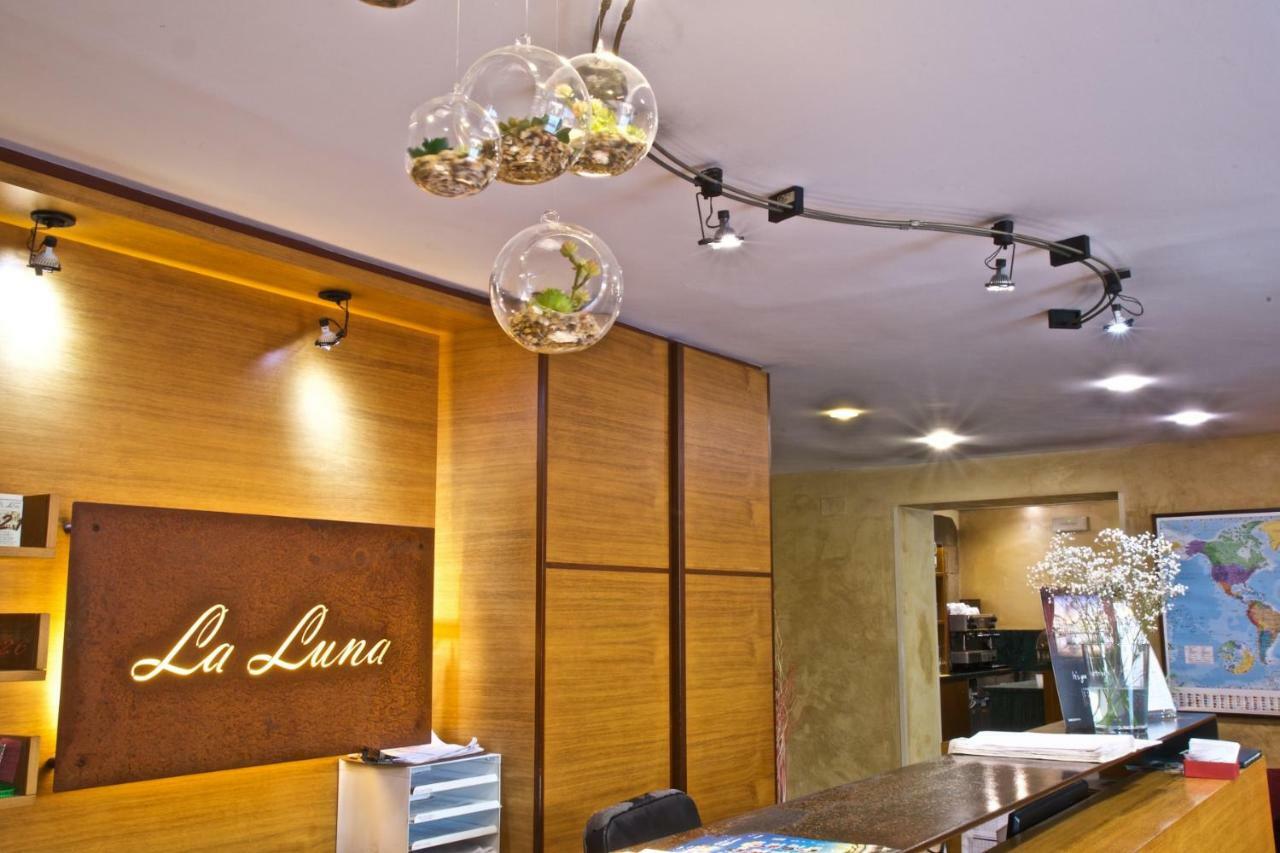 Hotel La Luna لوكا المظهر الخارجي الصورة