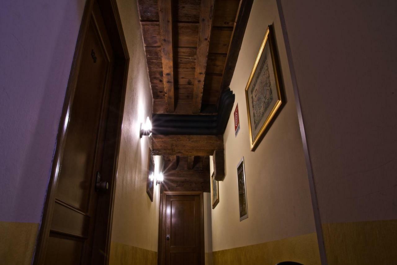 Hotel La Luna لوكا المظهر الخارجي الصورة