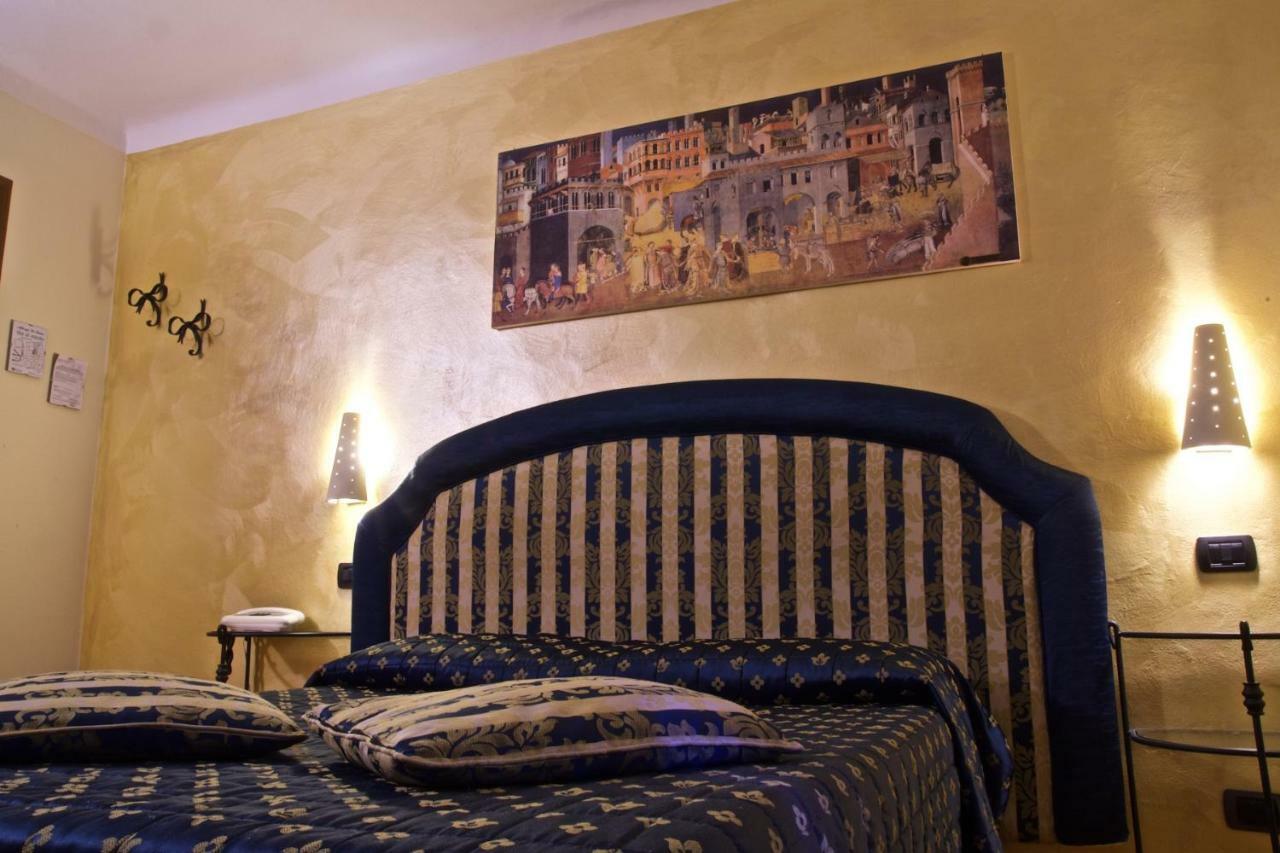Hotel La Luna لوكا المظهر الخارجي الصورة