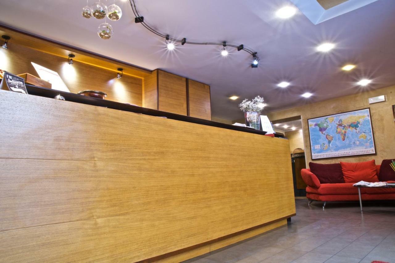 Hotel La Luna لوكا المظهر الخارجي الصورة