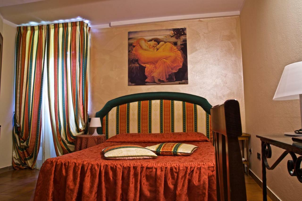Hotel La Luna لوكا المظهر الخارجي الصورة